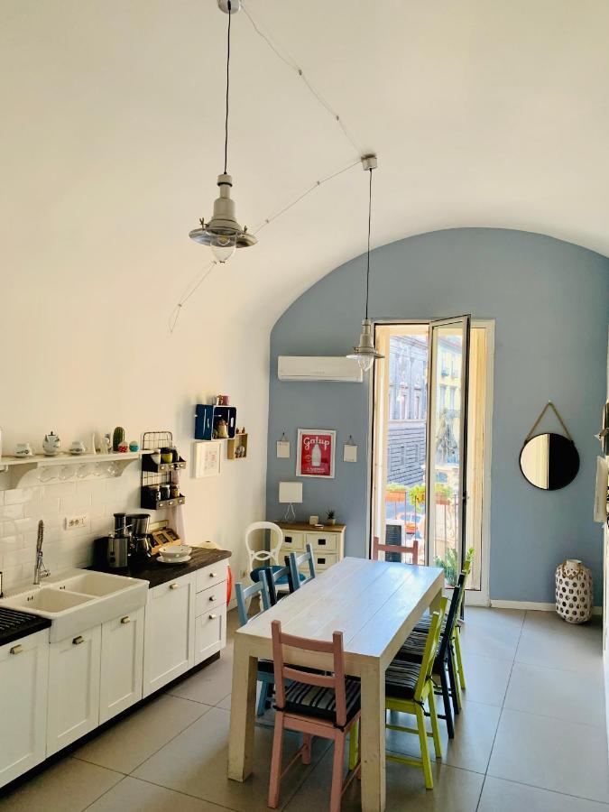 Bed and Breakfast A Casa Di Anna à Naples Extérieur photo