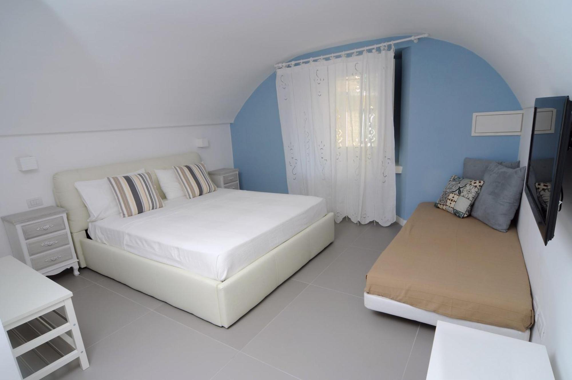 Bed and Breakfast A Casa Di Anna à Naples Extérieur photo