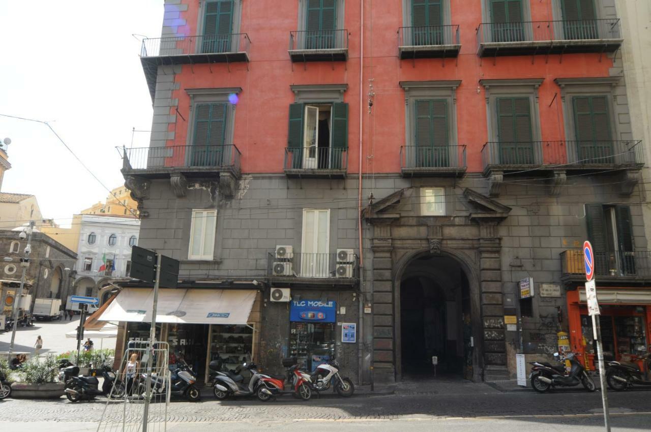 Bed and Breakfast A Casa Di Anna à Naples Extérieur photo